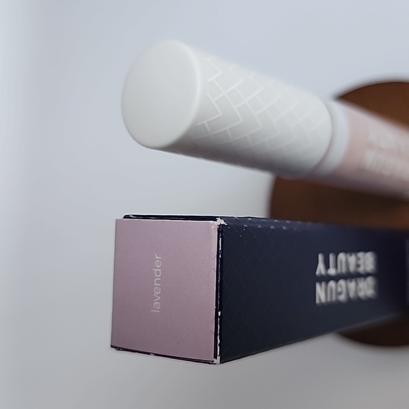 Dragun Beauty Dragunfire Color Corrector - Lavender - Picture 2 of 6